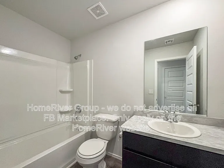 9613 Laredo Ln — Photo 14