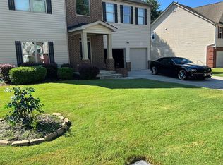 2750 Topaz Rd, Riverdale, GA 30296