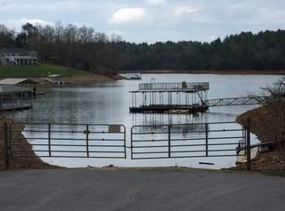 11 Kingfisher Ln, Blairsville, GA 30512