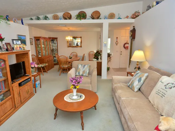 6202 Alexandria Circle, Fort Pierce, FL 34982