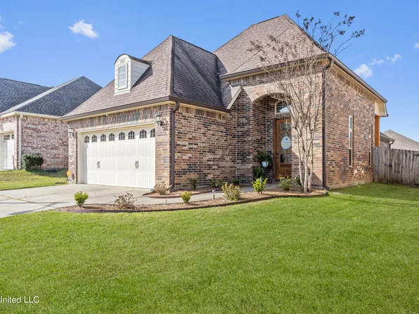 17017 Sago Dr, Diberville, MS 39540