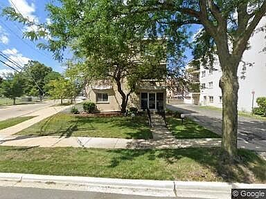 1st image of 8152 Elmwood St #102