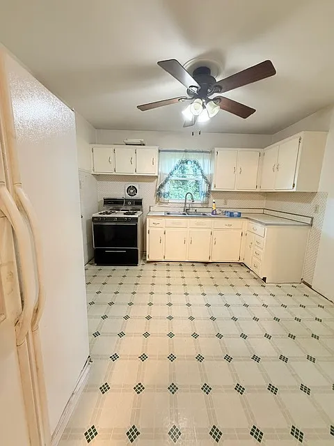 3 bed, $1,735 — Photo 3