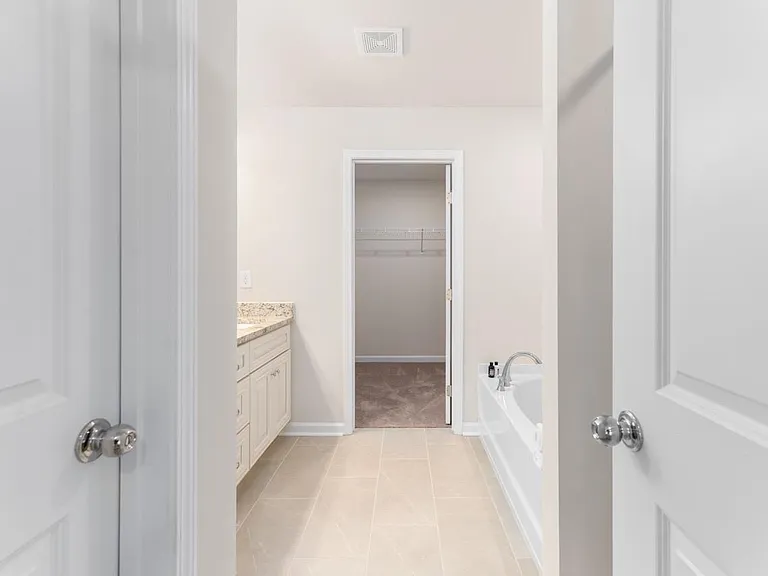 4122 Fulson Dr — Photo 26