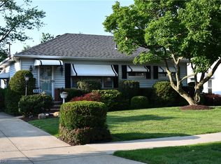 9425 Alexander Rd, Garfield Heights, OH 44125