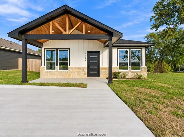 1516 Dansby St, Bryan, TX 77803