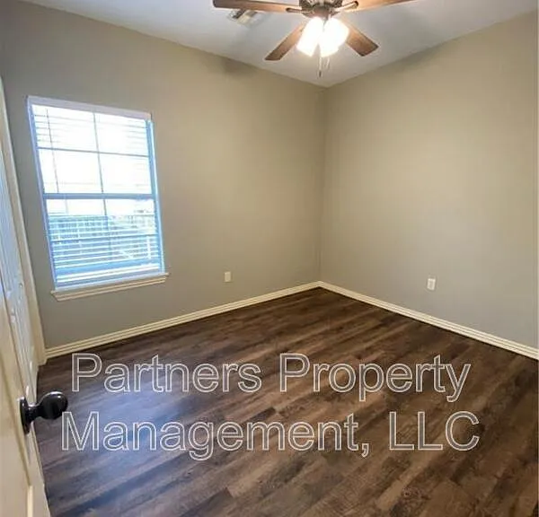 2673 N Miranda Ave #4 — Photo 7