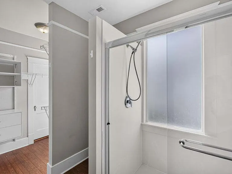 831 Rutledge Ave — Photo 13