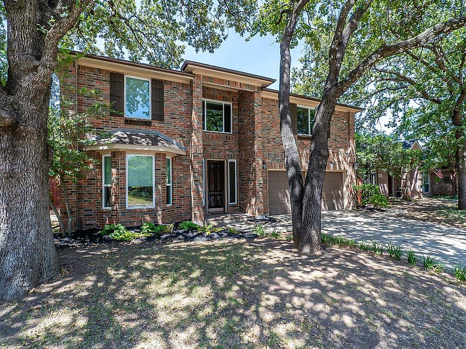 1st image of 3901 Oak Park Dr