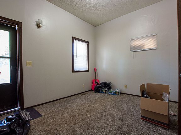 4th image of 2200 2nd Ave APT 2