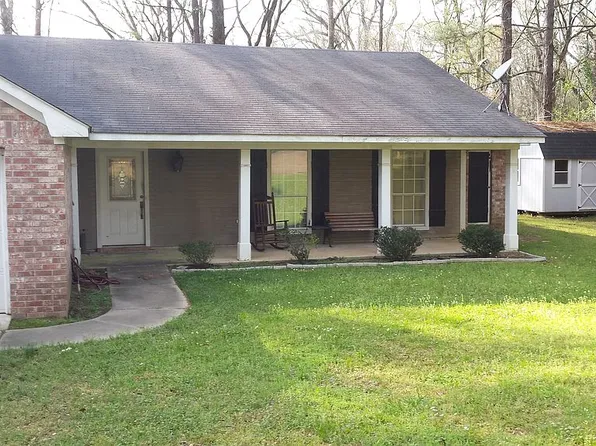 108 Keri Dr, Hazlehurst, MS 39083