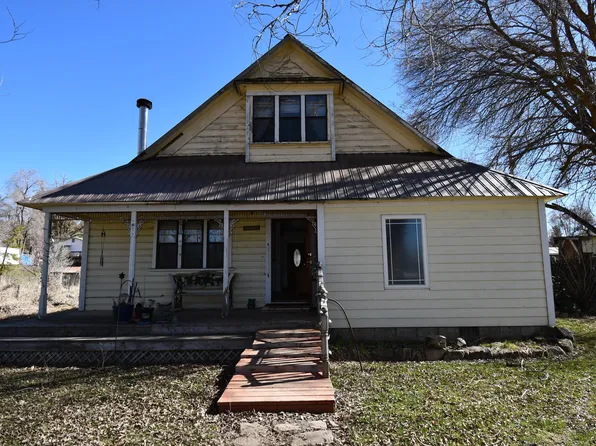 517 S Main St, Adin, CA 96006