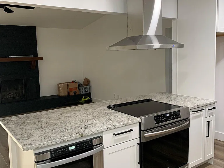 3503 Roanoke Dr — Photo 4