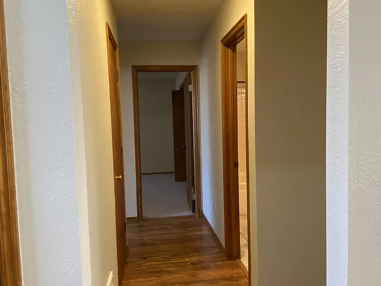 13101 Mapleleaf Dr — Photo 10