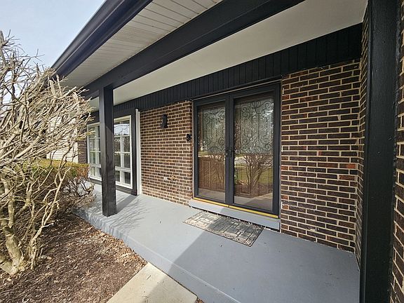 3rd image of 78 Downing Rd