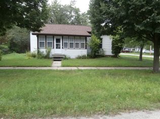 202 S Waupaca St, Wautoma, WI 54982