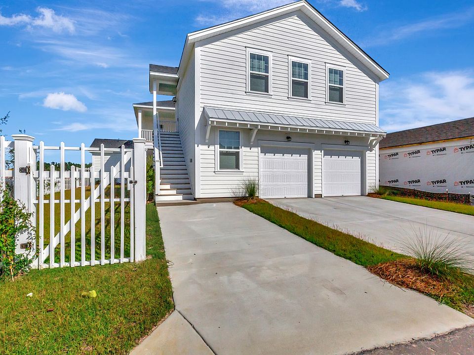 1st image of 801 Gentle Breeze Dr