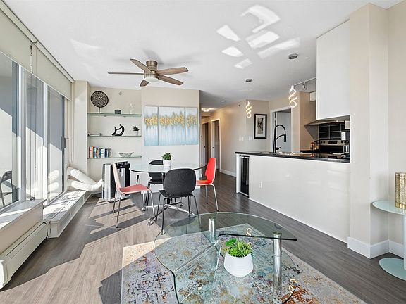 2nd image of 689 Abbott St #305