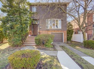 7320 170th St, Fresh Meadows, NY 11366