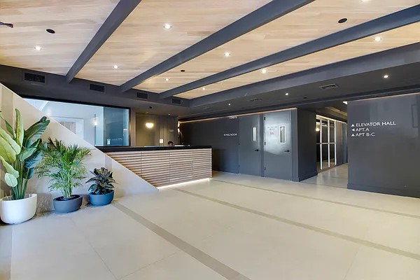 Rented by EXR | media 86