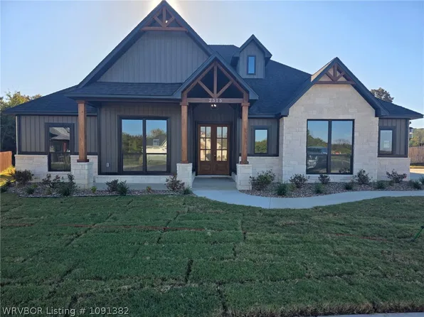 2515 Wickham Ct, Greenwood, AR 72936
