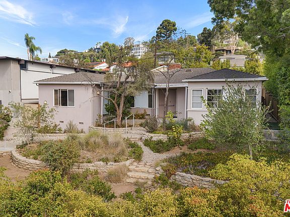 2nd image of 14715 Bestor Blvd