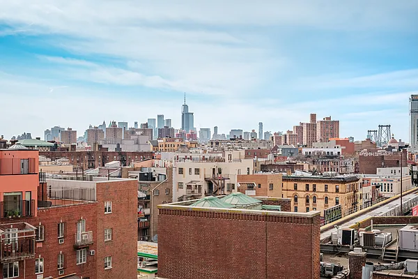 Rented by Nooklyn NYC LLC | media 43