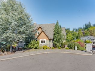 10193 SE Crescent Ridge Loop, Happy Valley, OR 97086