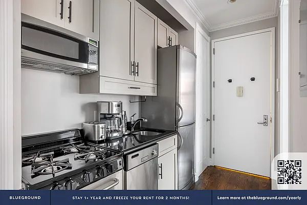 Rented by The Blueground | media 18