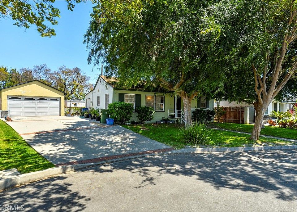 1st image of 9008 Ola Ave