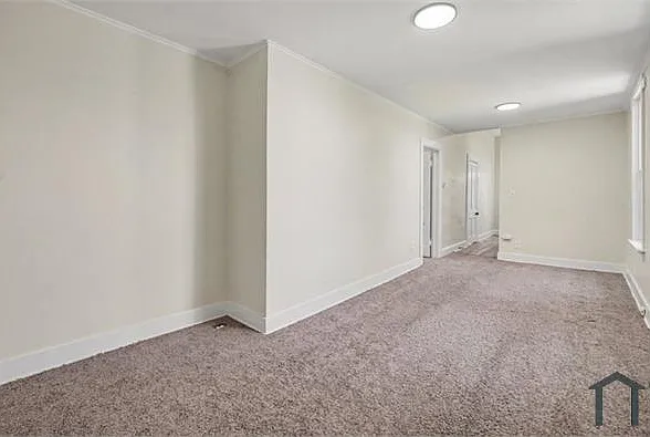 703 Meade St — Photo 7