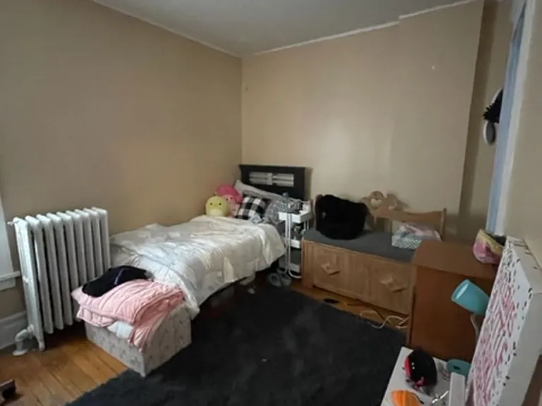 1 Manning Blvd — Photo 5