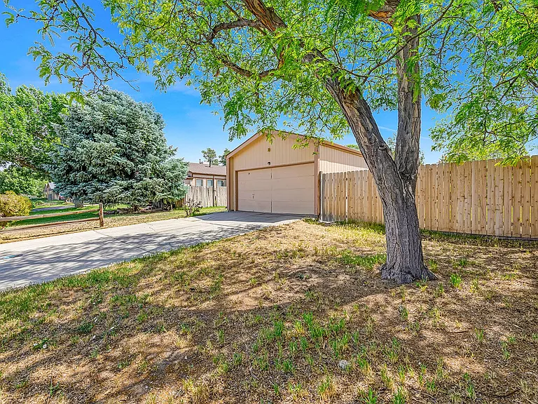466 1/2 Carson Lake Dr — Photo 28