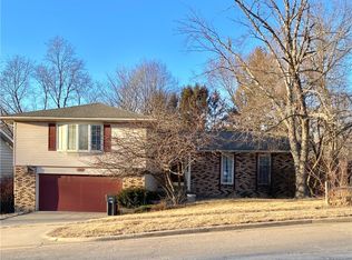 402 W Ash Ave, Decatur, IL 62526