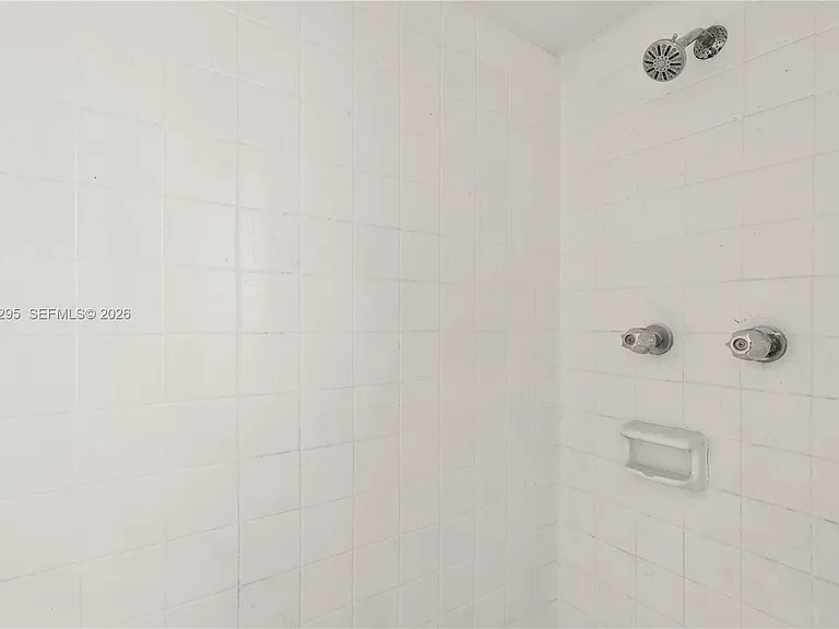 4205 N University Dr #205 — Photo 13