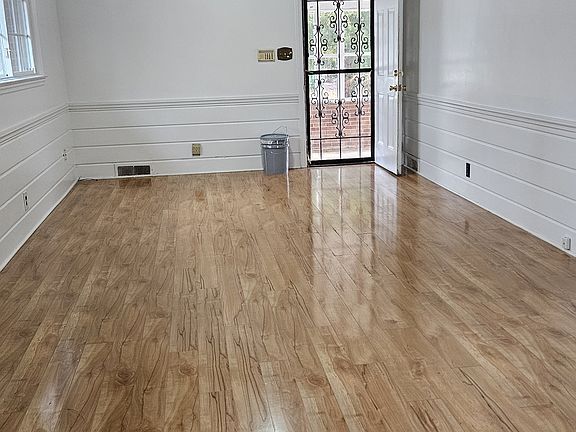 Dining and entertain room