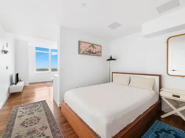 21 India St #32F, Brooklyn, NY 11222