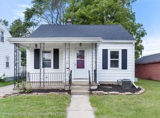 1217 Cleo St, Lansing, MI 48915