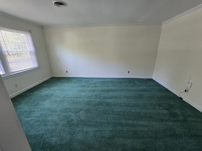 3316 E Princeton Rd — Photo 5