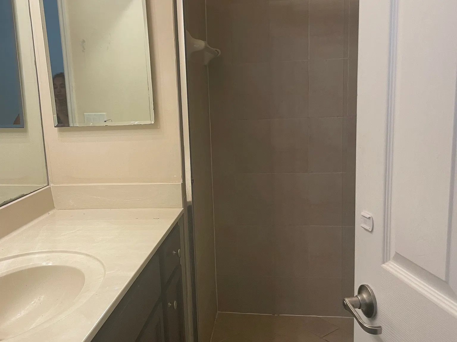 2 bed, 1232 sqft, $2,300 — Photo 3