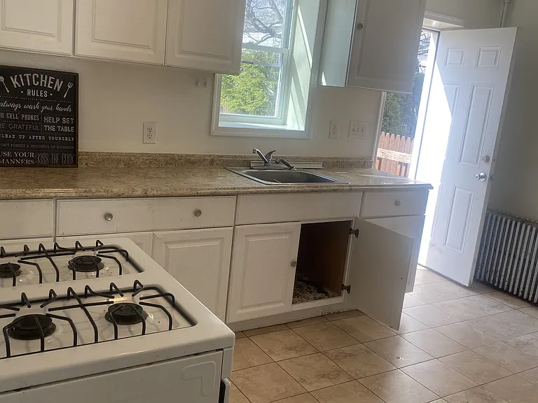 27 Oakwood Ln — Photo 7