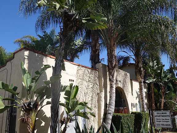 2nd image of 756 N Van Ness Ave #8
