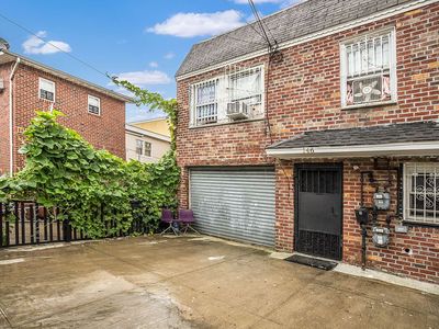 146 Weldon St, Brooklyn, NY, 11208
