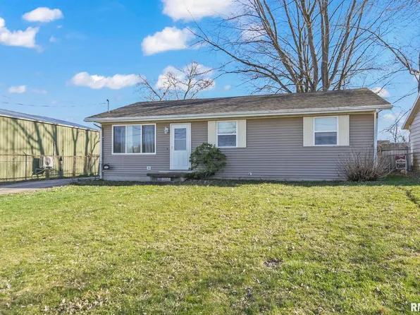 2142 Catalina Ln, Springfield, IL 62702