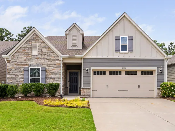 2536 Finkle Grant Dr, New Hill, NC 27562