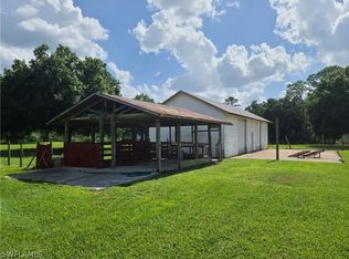 2950 Packinghouse Rd, Alva, FL 33920