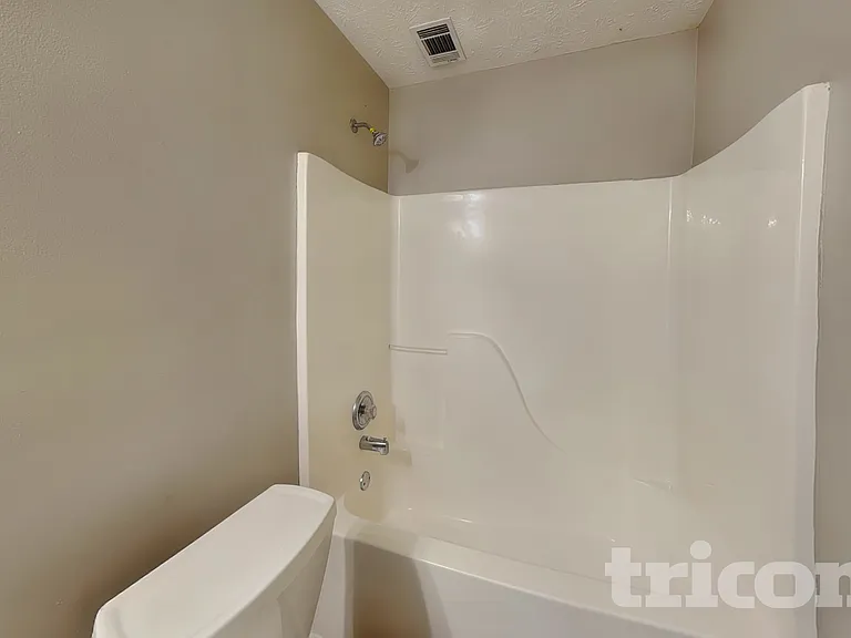 564 Brewer Dr — Photo 17