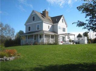 14 Windsor Ln, Cumberland, ME 04021