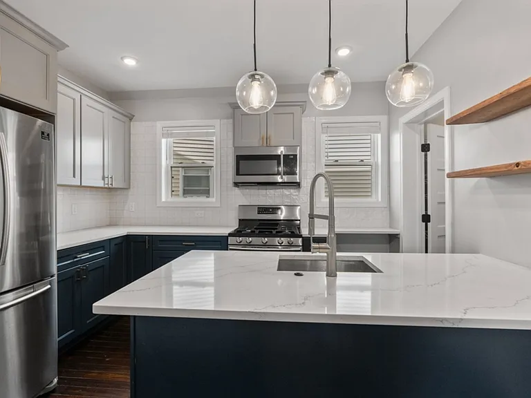 101 Draper St #2 — Photo 1