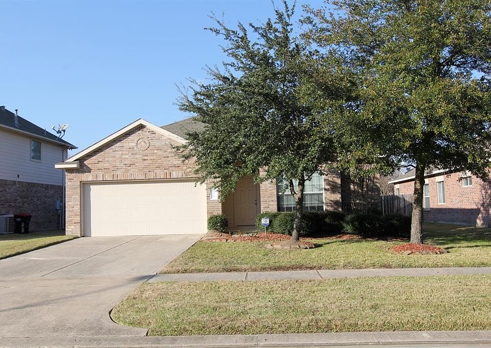 1st image of 16126 Stone Stable Ln
